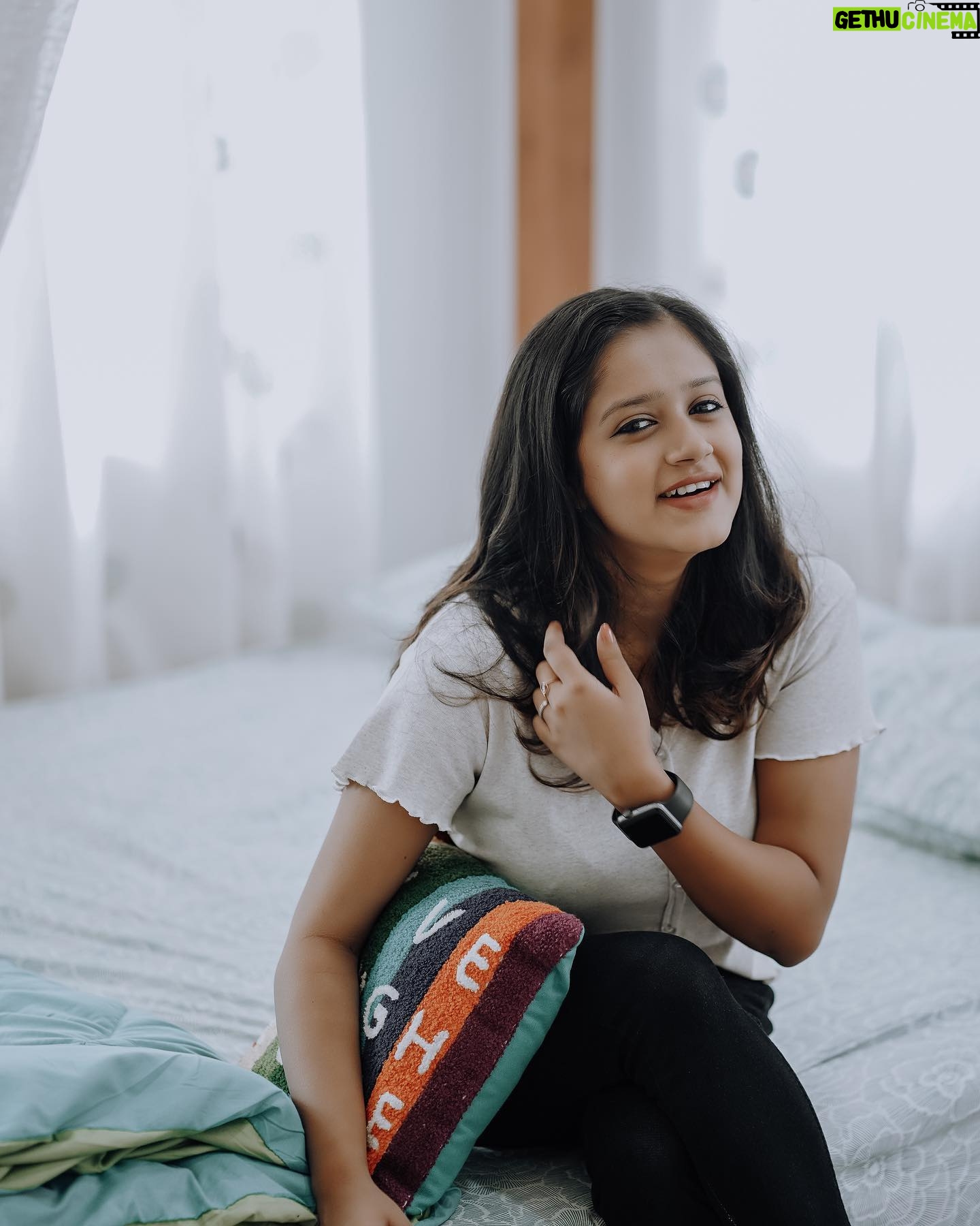Amritha Menon - 0.9K Likes - ā..Be your own version to smile..ā
šø: @nikjohnjo
#smile #quote #photooftheday #beautiful #photography #mindfulness #instadaily #meditation #entrepreneur #selfie #health #motivational #inspire #peace #goodvibes #lovequotes #art #wellness #poetry #quotestoliveby #mentalhealthawareness #fashion #spirituality #lifequotes #skincare #selfworth #healthylifestyle #quotestagram #nature #thoughts