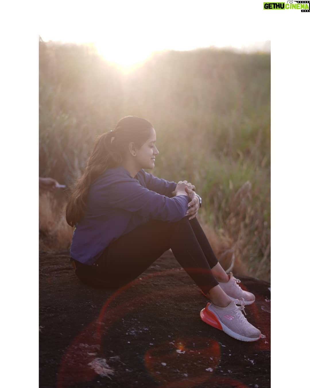 Amritha Menon - 790 Likes - Meāļø
#photooftheday #healing #beauty #beautiful #photography #instadaily #mindfulness #motivational #entrepreneur #inspire #meditation #health #peace #lovequotes #selfie #goodvibes #art #quotestoliveby #poetry #wellness #quotestagram #lifequotes #thoughts #inspirational #fashion #mentalhealthawareness #spirituality #nature #skincare #healthylifestyle