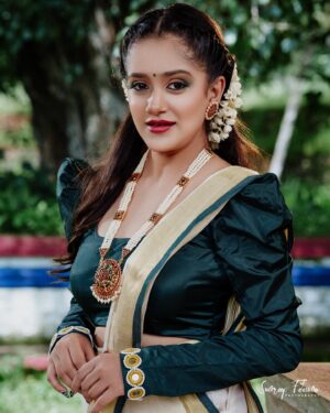 Amritha  Menon Instagram - 📸: @swaroop_foto_man 
Mua: @_a.more__ 
Costume designing & Styling: @ashi_ashz 
Retouch: @soulads_photography 
Jewellery: @alameen_fashion_jewels 

#onam #kerala #onamcelebration #keralagram #onamspecial #happyonam #india #malayali #instagram #keralasaree #keralatourism #mallu #photography #malayalam #kochi #keralafood #keralagodsowncountry #onamsaree #festival #love #saree #onamfestival #instagood #onamvibes #traditional #bhfyp #onlineshopping #keralam #fashion #keralaattraction