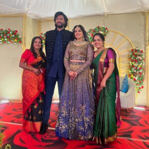 Amrutha Nair Instagram - Best wishes on this wonderful journey Aishuttaaa😘🤍🫂 @aiswaryarajeev_official @ambily__nair

Ma beautiful saree @gsensemble_official