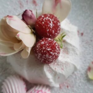 Amy Bouzaglo Instagram - #mini #pavlova