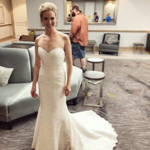 Amy Gumenick Instagram - Oh, #FalseProfits, here’s to the wedding that never was...💍 #pilot @abcnetwork @abccasting #bts #setlife #onlocation #bridecon #tribe #flashbackfriday #fbf