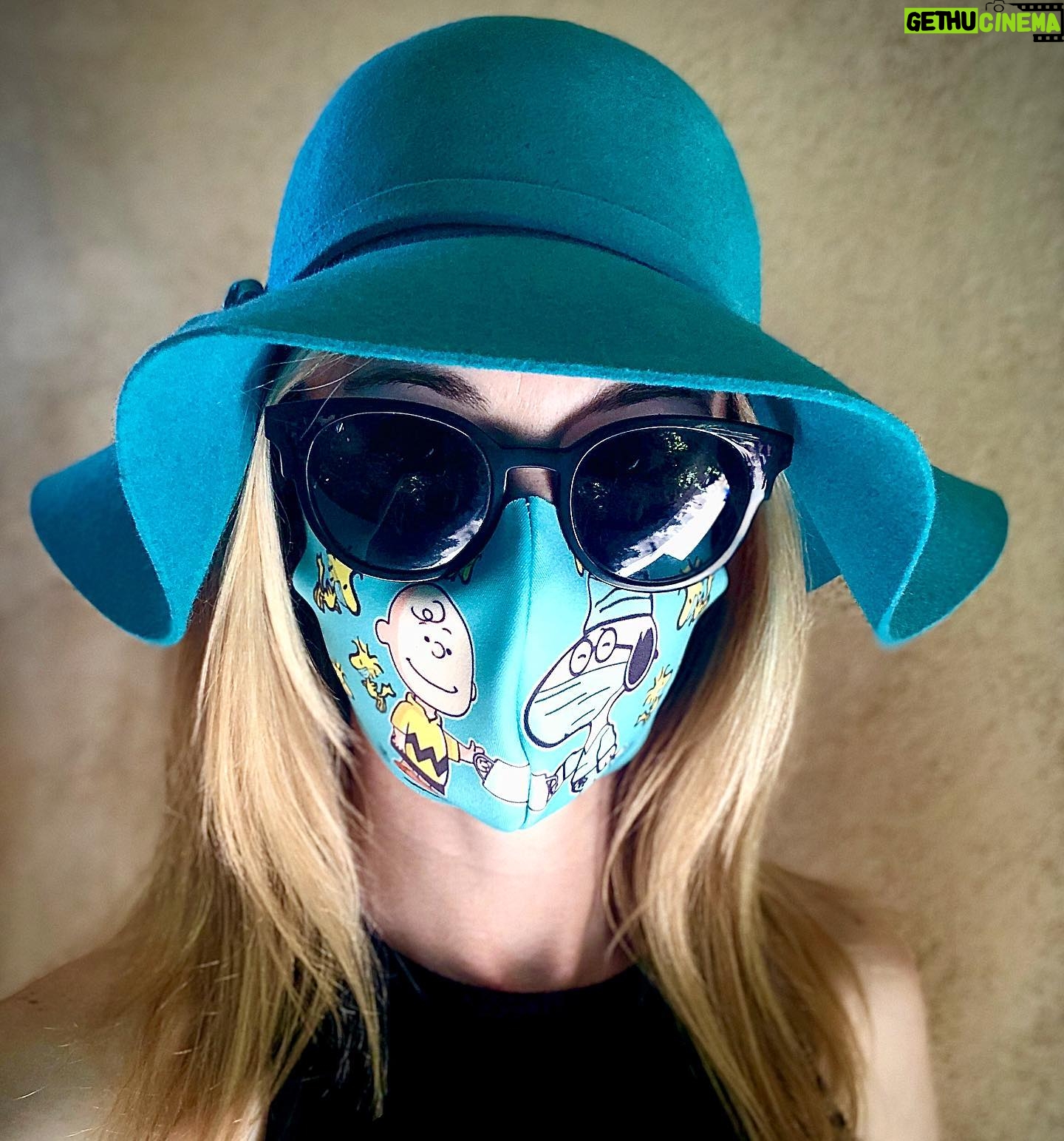 Amy Gumenick - 1K Likes - Self Portrait of Peanuts Pandemic. Snoopy approved. 💙 #staysilly #stayhealthy #staysafe #stayhome