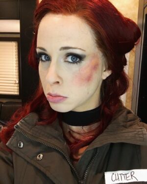 Amy Gumenick Instagram - May your bruises from the past year give you new strength in the one to come! 🦁
.
.
.
#arrow #carriecutter #cupid #newyear #newgoals #goodbye2021 #strength #bravery #intention #sfxmakeup #bts #selfie #throwbackthursday @cw_arrow