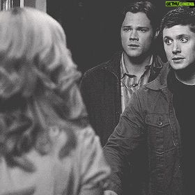 Amy Gumenick - 2.1K Likes - It’s a good thing my back was to camera because Jared’s reaction cracked me up every time!! Happy birthday @jaredpadalecki 🎂 Here’s to a year full of laughter! @cw_supernatural #youngmary #spnfamily #mamasboy #productionstill #fbf