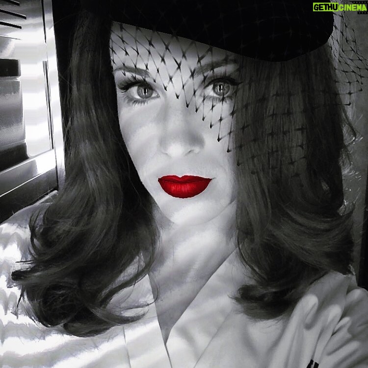 Amy Gumenick - 1.3K Likes - The one where Cupid does film noir. 💋 @cw_arrow #nationallipstickday #cupid #carriecutter #funwithfilters #alternateuniverse #trailerselfie #Inmatechic #arrow #tbt #throwbackthursday