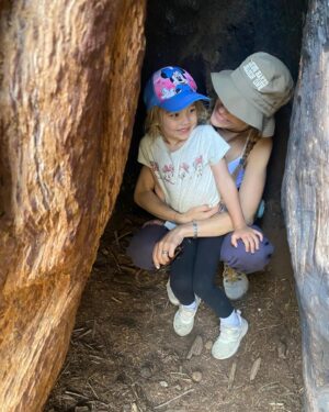 Amy Paffrath Instagram - Proof of life and how utterly small we are 🌲🥾⛰️🌸