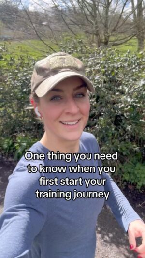 Amy Williams Instagram - One thing you need to know when you first start your training journey 

Working out is transformative.
Mentally • Physically •Emotionally transformative.

I started training as a teenager when I used to do athletics, running and weight training. There has been no looking back since then!! I’ve never stopped.

Yes my fitness levels have been very different!! From beginner, to Olympic Champion, to retirement with plenty of injuries, pregnancy and postpartum body, to where I am now at 41 with a crazy busy mum life with 2 boys. 

If you want to feel the transformative powers of working out and having fitness in your life, then let me help you. Join my online coaching program today. Head to the link 🔗 in my bio to find out more .

#daily #dailymotivation #lovefitness #fitfam #fitness #fitnessmotivation #gymmotivation #gymreels #liftingweights #gymreels #strengthtraining #functionaltraining #personaltrainer #exathlete #fitnessgirlsmotivation #getputyourcomfortzone
