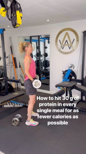 Amy Williams Instagram - Fuel your fitness journey with the power of protein! Whether you’re aiming to shed those extra pounds, maintain your weight, or maximize your workouts, protein is your secret weapon. Here are 5 simple ways to sneak in 30g of protein into every meal without packing on the calories (rough guides):

1️⃣Chicken Breast: 100g = 31g protein & packs a punch with 165 calories, providing lean protein to keep you feeling satisfied and energized throughout the day.

2️⃣Lean Mince: 100g of turkey mince = 27g protein and 203 calories, offering a flavorful alternative to beef while still delivering the protein punch you need.

3️⃣Tuna: 100g = 28g protein and 130 calories . Packed with protein and low in calories, tuna is a convenient option for busy moms on the go, perfect for salads, sandwiches, or wraps.

4️⃣Egg: 5 eggs is 30g of protein and 390 calories. Swap whole eggs for egg whites to cut down on calories while still enjoying a protein-packed breakfast or snack option.

5️⃣Protein Powder: Shake up your routine with a protein powder boost, perfect for post-workout recovery or as a convenient meal replacement option.

Each of these protein sources offers unique benefits to support your fitness goals, whether it’s building lean muscle, curbing cravings, or fueling your active lifestyle. 
Ready to take your nutrition to the next level? Join my online program for personalised guidance, tailored meal plans, and expert support to help you smash your goals, one protein-packed meal at a time. 

#FitMum #ProteinPower #NutritionGoals #transformation #NutritionGoals #fitfam #onlinecoaching #onlinetraining #trainingtips