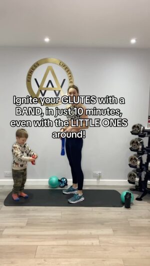 Amy Williams Instagram - 🔥 Ignite your glutes with a band, in just 10 minutes, even with the little ones around! 

Join me for a quick and effective band glute workout that will have you feeling the burn in all the right places. 

Say goodbye to excuses and hello to stronger, sculpted glutes! Grab your bands, gather the kids, and let’s get moving together. Aim for 30secs per exercise per side.

Save for your collections and for when you next have a 10min window free! Interested in online coaching? Drop me a message or click 🔗 in bio.

#GluteGains #QuickWorkout #FamilyFitness #trainingtips #gluteworkout #gluteburn #onlinetraining #onlinecoaching #fitmum #workoutwithkids