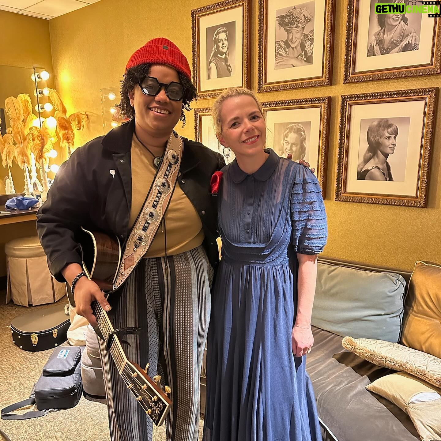 Amythyst Kiah - 612 Likes - Another wonderful night at the @opry! Thanks @aoifemaria for inviting me to play guitar with you on “All My Friends”. It’s such a beautiful song. It was an honor to share the stage with you!
📸’s 1 & 2: @noahtorralba
