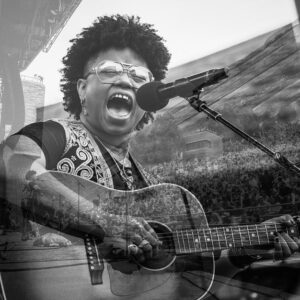Amythyst Kiah Instagram - Still reliving @redrocksco with @dispatchmusic! Tickets on sale now for Fall tour dates. See y'all soon! ✌🏾

Aug 27: Richmond, VA - @ironblossomrva
Sep 3: Pagosa Springs, CO - @ksutfourcornerspublicradio Four Corners Folk Fest
Sep 8: Bristol, TN - @bristolrhythm
Sep 9: Bowling Green, OH - @blackswampfest
Sep 16: Albany, OH - @pawpawfest
Sep 21: Lewisburg, WV - @healingappalachia
Sep 23: Nashville, TN - @americanafest
Sep 27: Annapolis, MD - @ramsheadonstage
Sep 28: Sellersville, PA - @sellersvilletheater 
Sep 29: Sag Harbor, NY - @sagharbormusic
Sep 30: Johnson, VT - @orthernvermont
Oct 1: Amherst, MA - @thedrakeamherst
Oct 3: Hamden, CT - @spaceballroom
Oct 4: Portsmouth, NH - @musichallnh
Oct 5: Fall River, MA - @narrowscenter
Oct 7: Kingston, NY - @opositivefest
Oct 8: Bethlehem, NH - @bethlehemcolonial 

📸: @glennrossphoto