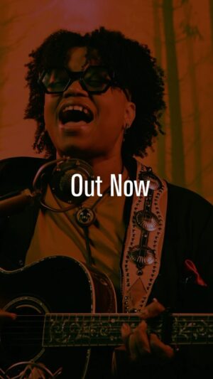 Amythyst Kiah Instagram - The wait is over! “In the Pines” is now available for your ears! Before I fully embraced a career as a songwriter, I rearranged old time songs in college while studying American roots music. My arrangement of “In the Pines” is a callback to those formative years and my undying love of murder ballads. Listen now using the link in my bio and let me know what you think in the comments. 

Filmed by @plasticdiamonds 
@butchwalker 
@martinguitar 
@eartrumpetlabs 
@rounderrecords 
@concordofficial