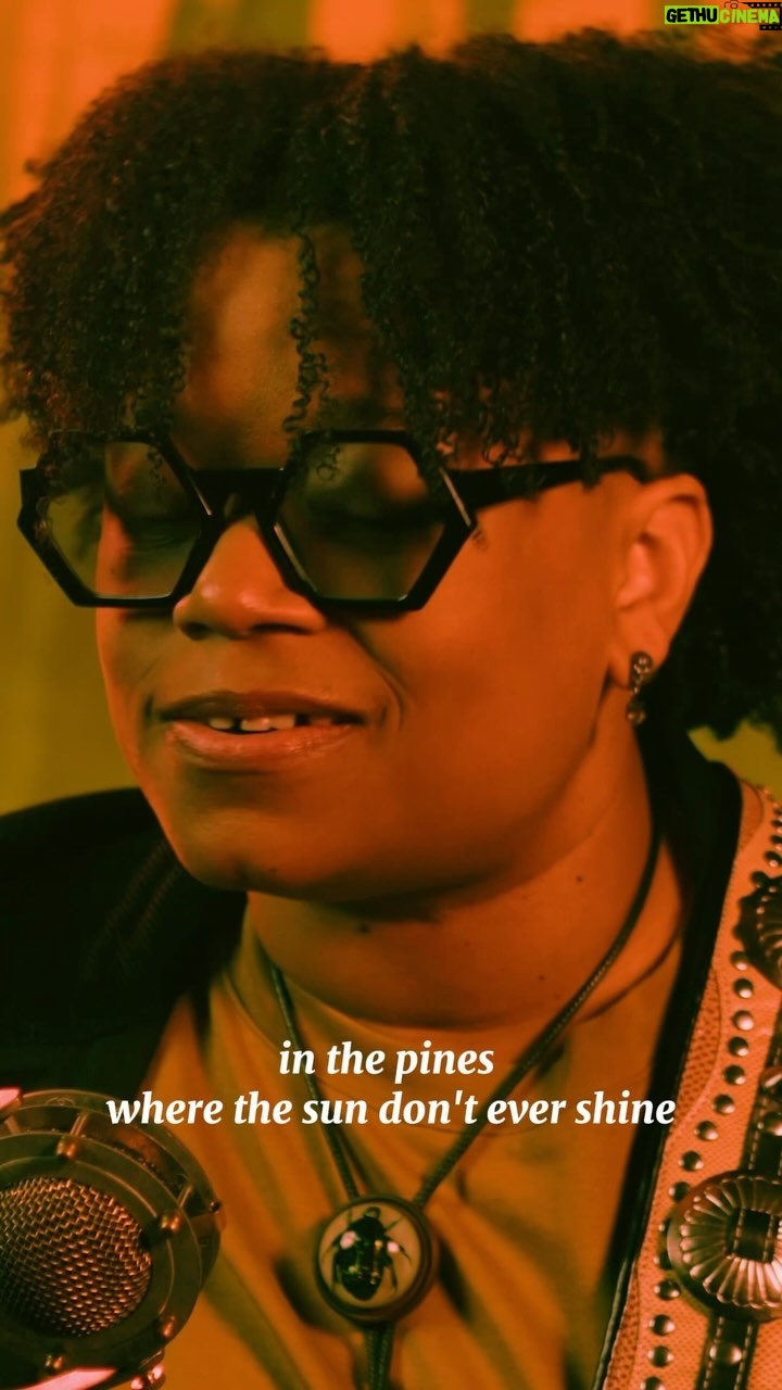 Amythyst Kiah - 689 Likes - āIn the pines, where the sun donāt ever shine...ā āØ
Very excited to be bringing you new music. This one is special and i canāt wait for you to hear it. Presave link in bio.