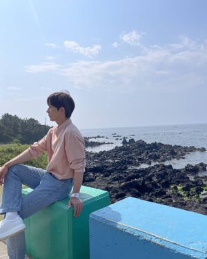 An Woo-yeon Instagram - 제주도 (feat. 권작가님)