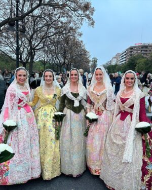 Ana Cuesta Instagram - Álbum familiar Fallas 2024