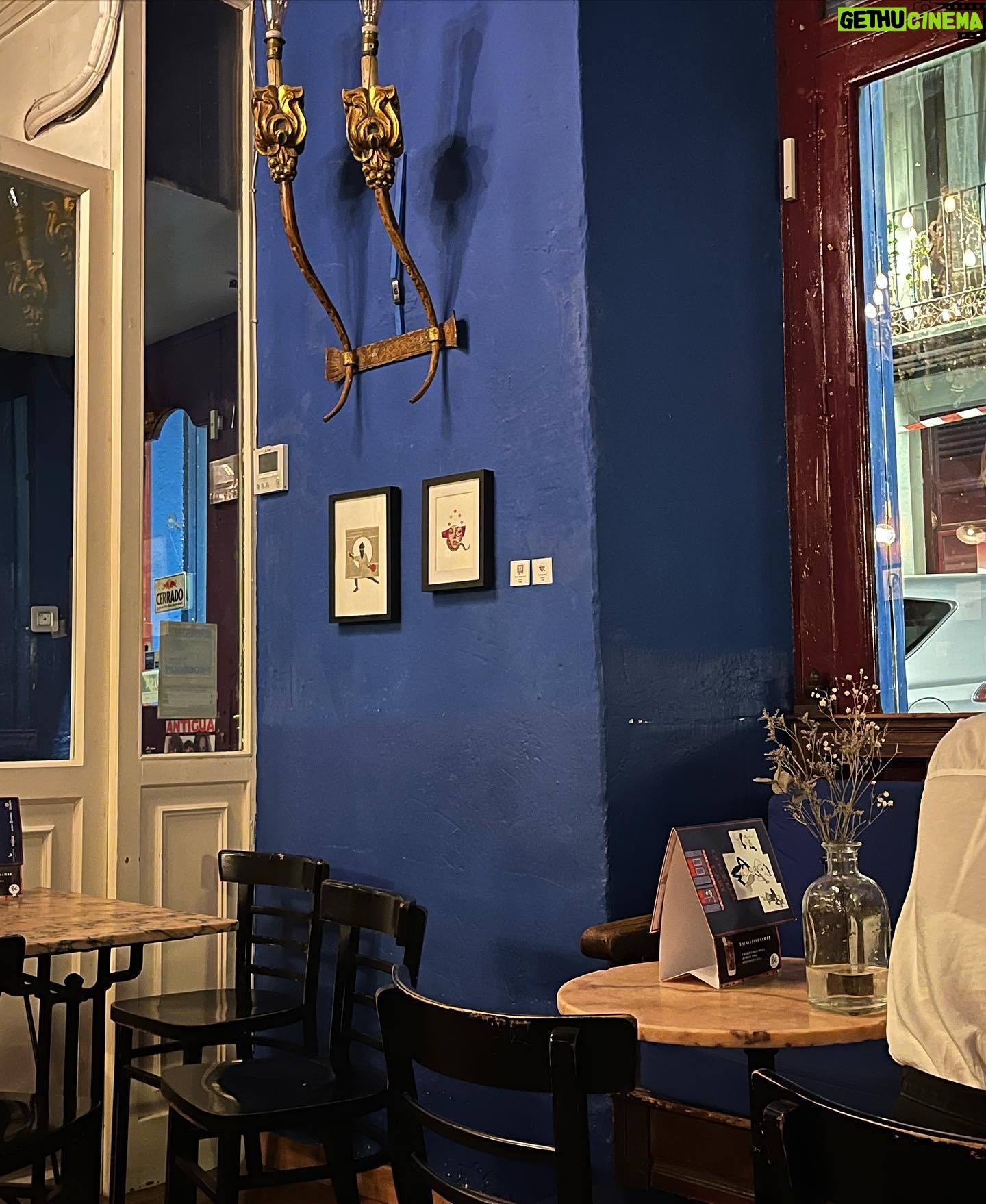 Ana Cuesta - 0.9K Likes - A menudo, Madrid 🐈⬛
@barrutiayel9.oficial
@elcafebelen
@haramboure_madrid