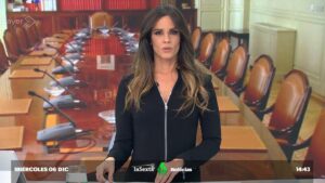 Ana Cuesta Instagram - Hoy tampoco hemos contado la renovación del CGPJ 🙄 (así que podemos guardar este fondo)
