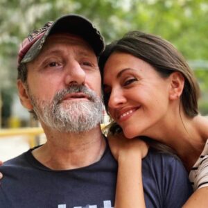 Ana Ruiz Instagram - ¡Felicidades mi querido amigo @jose_luis_gil_sanz ! Hoy nos toca celebrar la vida en una semana de tantas pérdidas! ¡Sumamos y seguimos! Te admiro y te quiero... 💪🏼❤️

#felicidades #felizcumpleaños #miamigo #admiracion #cariño #amistad #sumaysigue #aquiestoy #seguimos #diciembre #mirandoalcielo