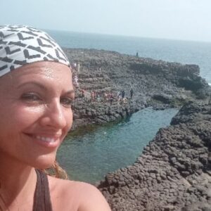 Ana Ruiz Instagram - Trocitos ...

#caboverde #viaje #viajar #travel #trip #aventura #disfrute #diversion #descanso #conocer #recorrer #maravilla #cargandopilas #energia #afortunada #agradecida #buenacompañía #noestres #mirandoalcielo