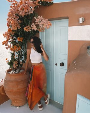 Ana Tapajós Instagram - 🌺🌷