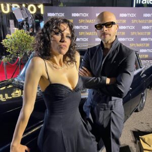 Ana Ularu Instagram - Can’t sit with us