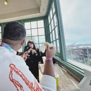Anairis Quinones Instagram - SAKURA-CON YOU WERE AMAZING!! Thank you staff and attendees for the wonderful chats, vibes, and laughs. Y’all made our first time in Seattle AMAZING and I cannot wait to come back ❤️

s/o to the sun for showing up all weekend tho u a real one

#sakuracon #sakuracon2024 #sakuracon24 #seattle