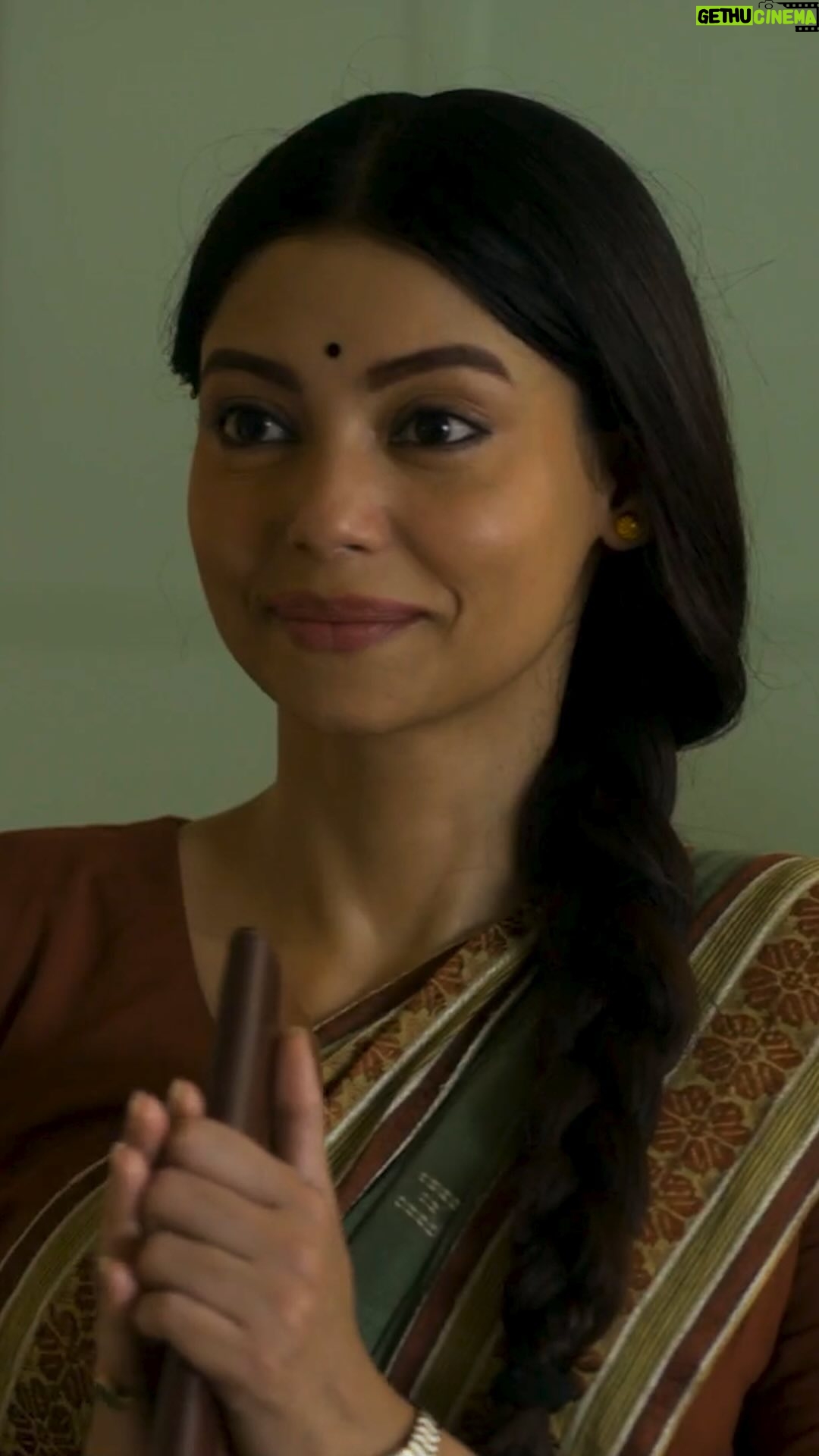 Anangsha Biswas - 93.8K Likes - Clever, tough, and totally fearless—that’s Zarina for you💃🏻