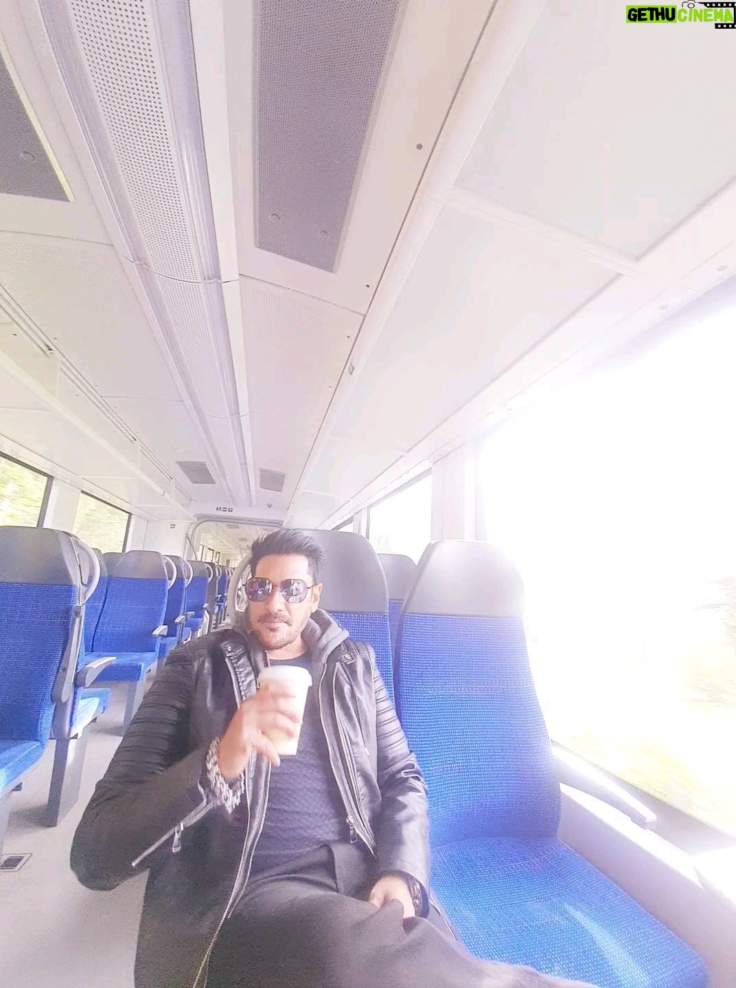 Ananta Jalil - 844 Likes -
