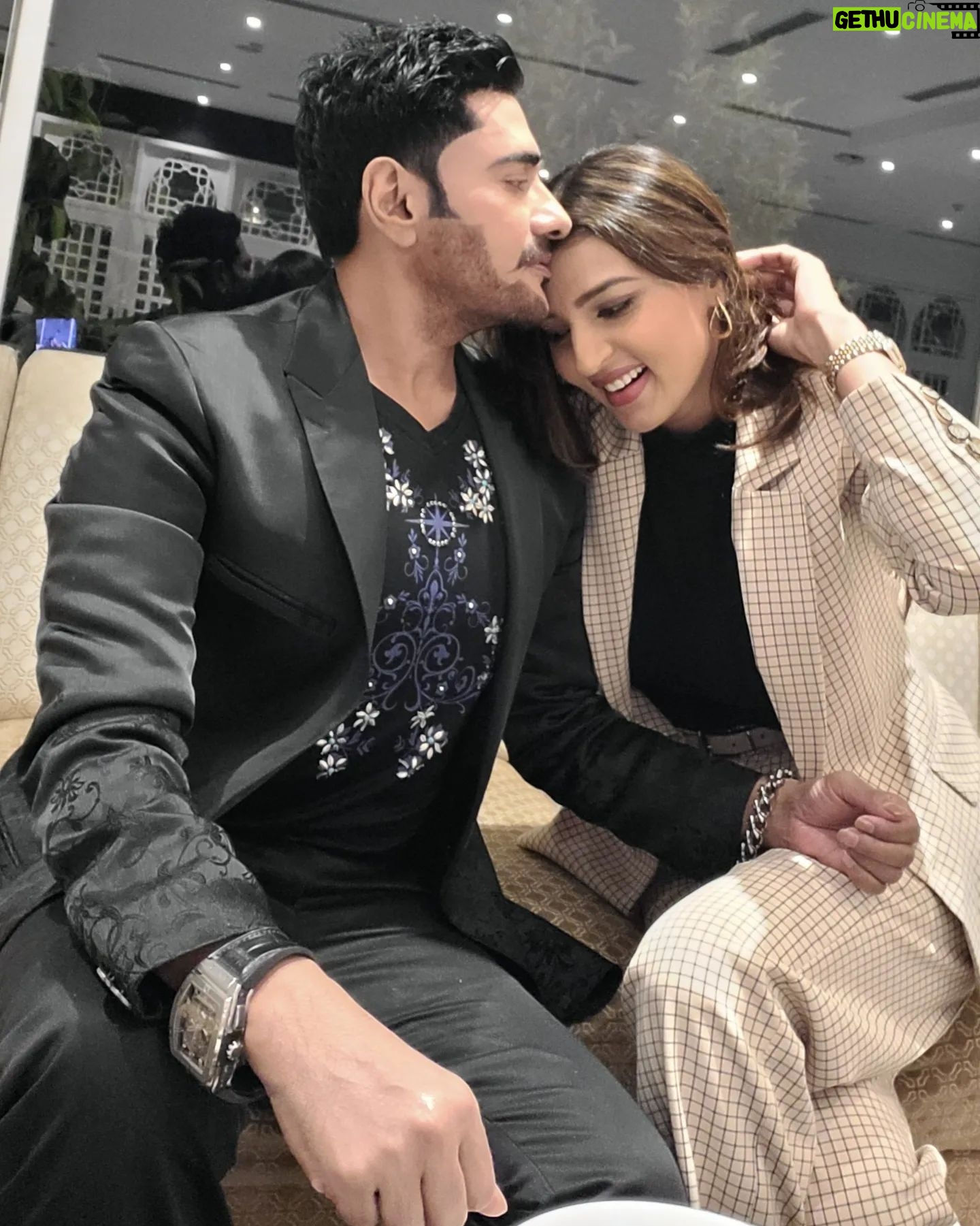 Ananta Jalil - 1.2K Likes -