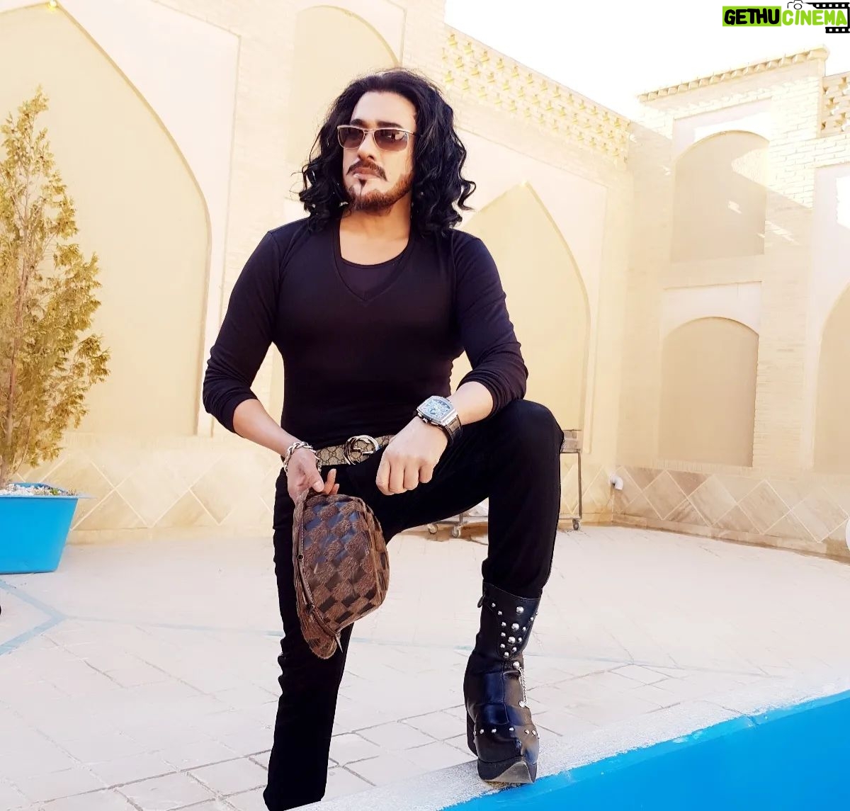 Ananta Jalil - 1K Likes -