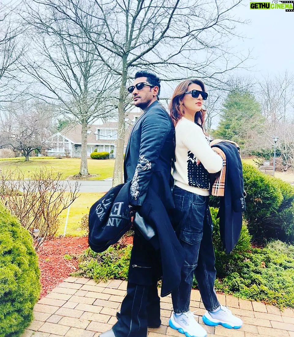 Ananta Jalil - 653 Likes -