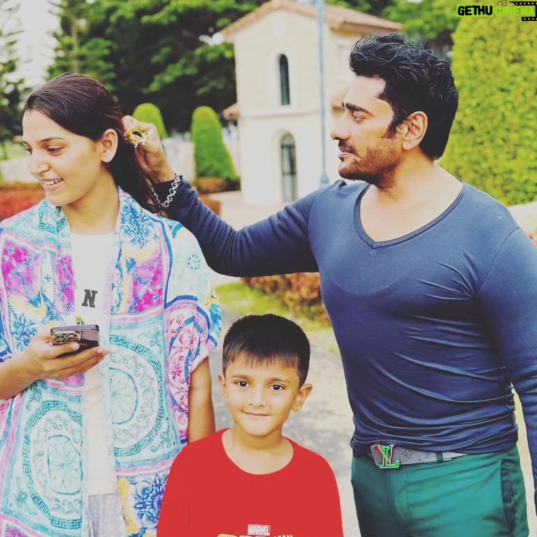 Ananta Jalil - 1.1K Likes -