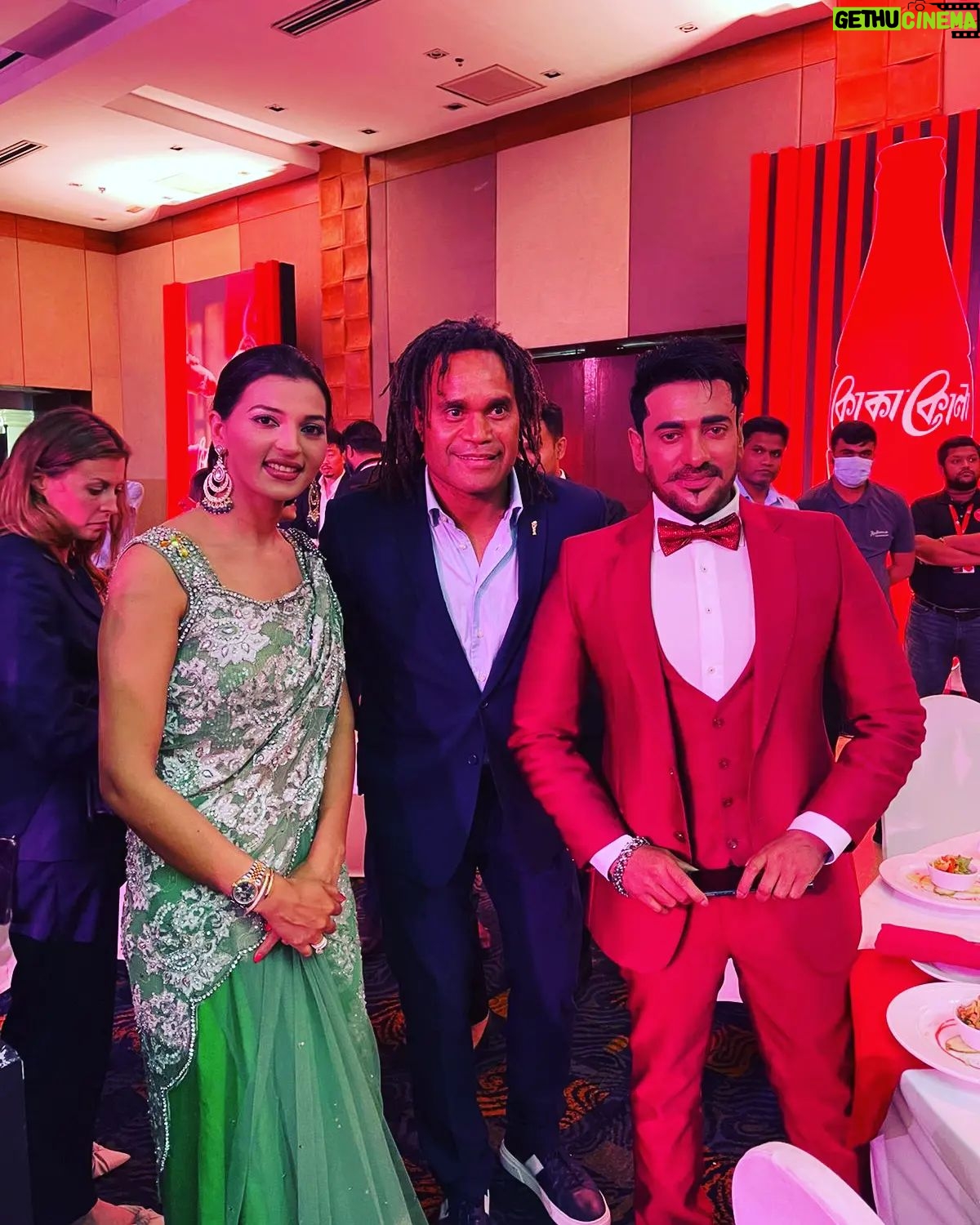 Ananta Jalil - 1.8K Likes -