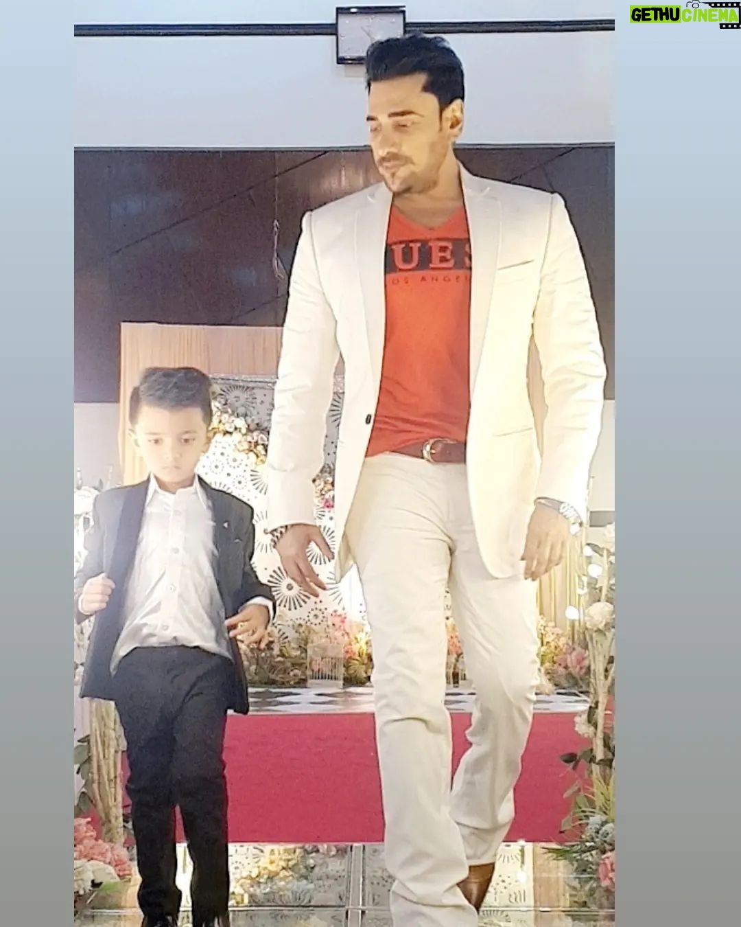 Ananta Jalil - 1.1K Likes -