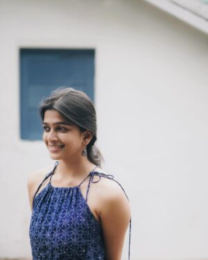 Ananthika Sanilkumar Instagram - blending in 🦋🤍
:
@rohitnagsai 📸