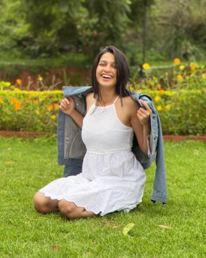 Ananthika Sanilkumar Instagram - 🤍🦋