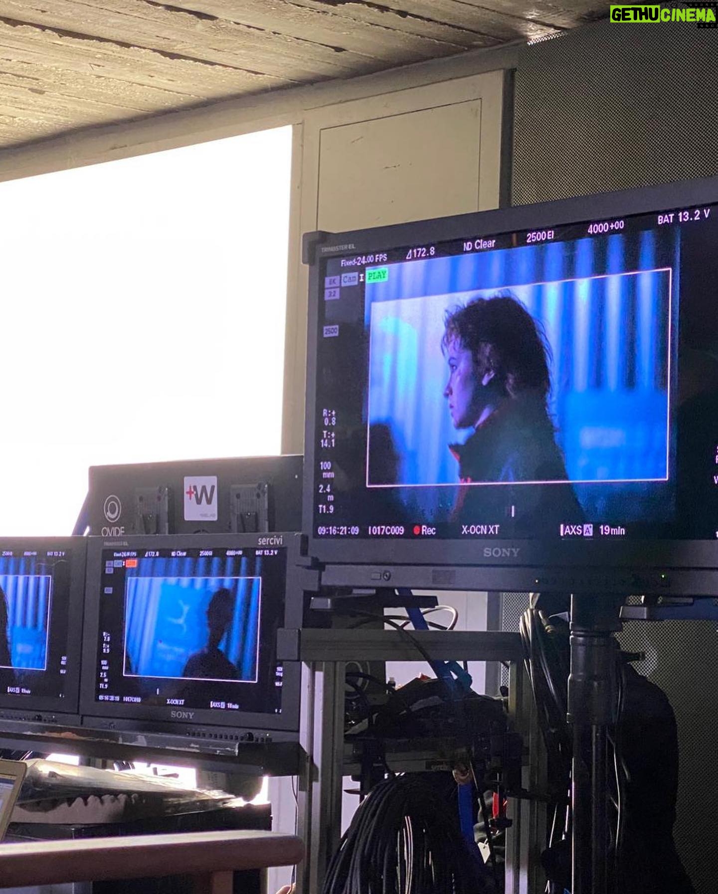 Anastasia Martin - 3K Likes - What went on? Dancing, laughing, swing-sets, pyjamas in the park and a whoooole lot of poke bowls š
@in_from_the_cold_netflix
@netflix
#infromthecold
#netflix