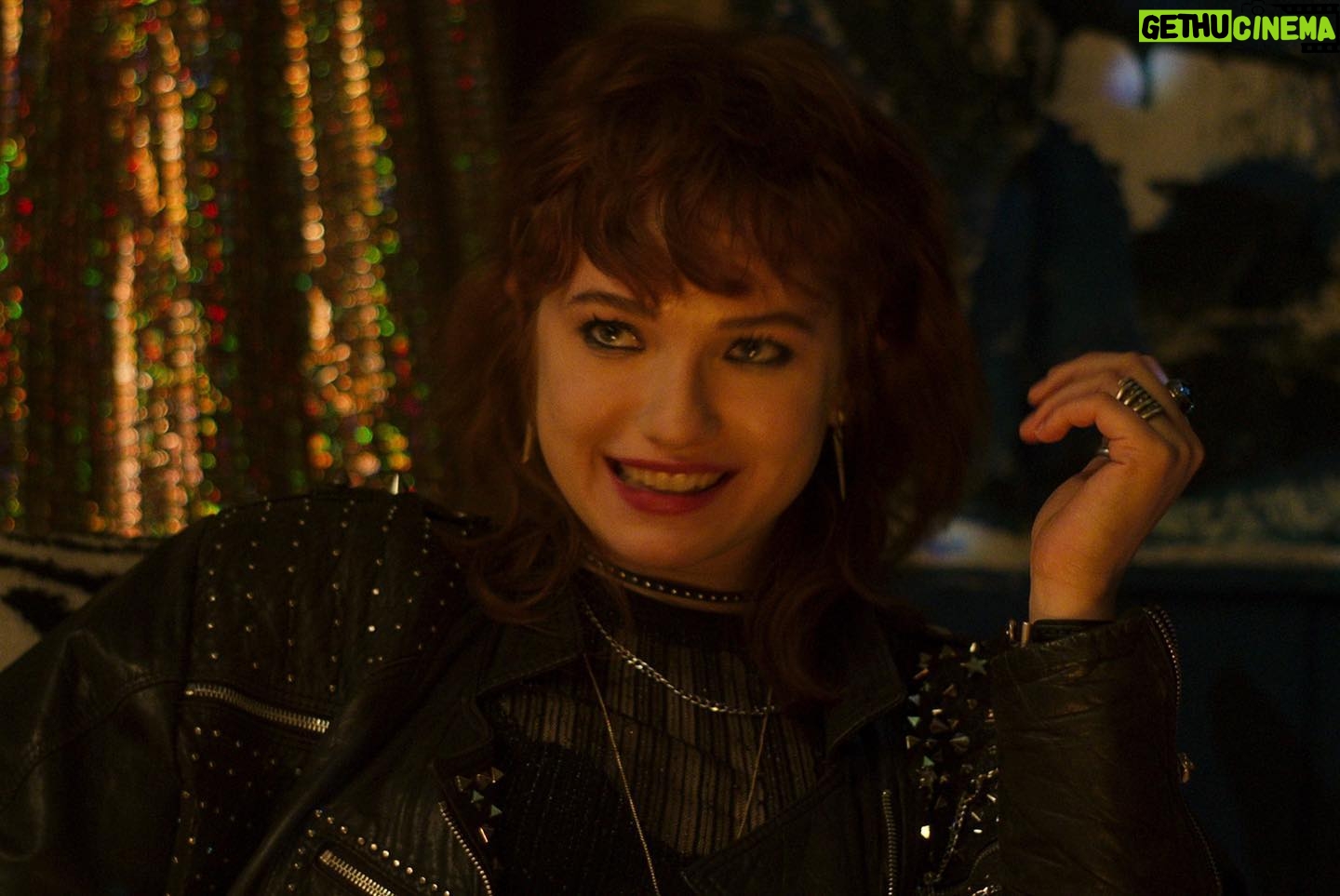 Anastasia Martin - 2K Likes - PARTY PARTY In From The Cold is out now on @netflix !!!
(scroll for smi(l)zeš)
@in_from_the_cold_netflix
#infromthecold
#netflix