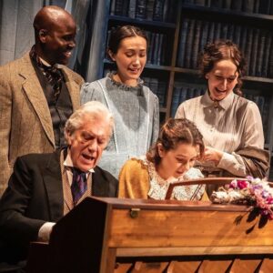 Anastasia Martin Instagram - Little Women is officially OPEN!! 

So much love to this beautiful team 💛

Come join us at the Park Theatre until the 19th December 💃💃💃💃