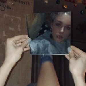 Anastasia Talyzina Instagram - Life is a party🪱