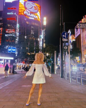 Anastasia Talyzina Instagram - Мама, я в Токио