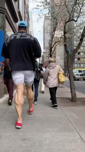 Anatoliy Lakutsyn Instagram - Casual day for me in NYC 👀😳