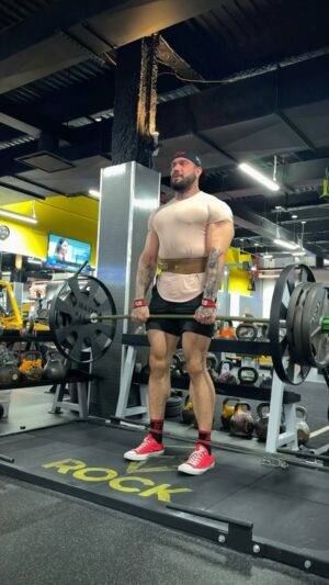 Anatoliy Lakutsyn Instagram - 