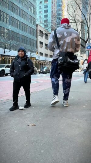 Anatoliy Lakutsyn Instagram - The Journey of a Giant in New York 😳👀