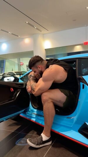 Anatoliy Lakutsyn Instagram - They said they have the fastest Lamborghini 😮‍💨