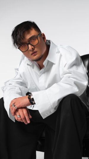 Anatoliy Tsoi Instagram - 1 февраля 
@weisbergfilms 
@pablo_derevyanko