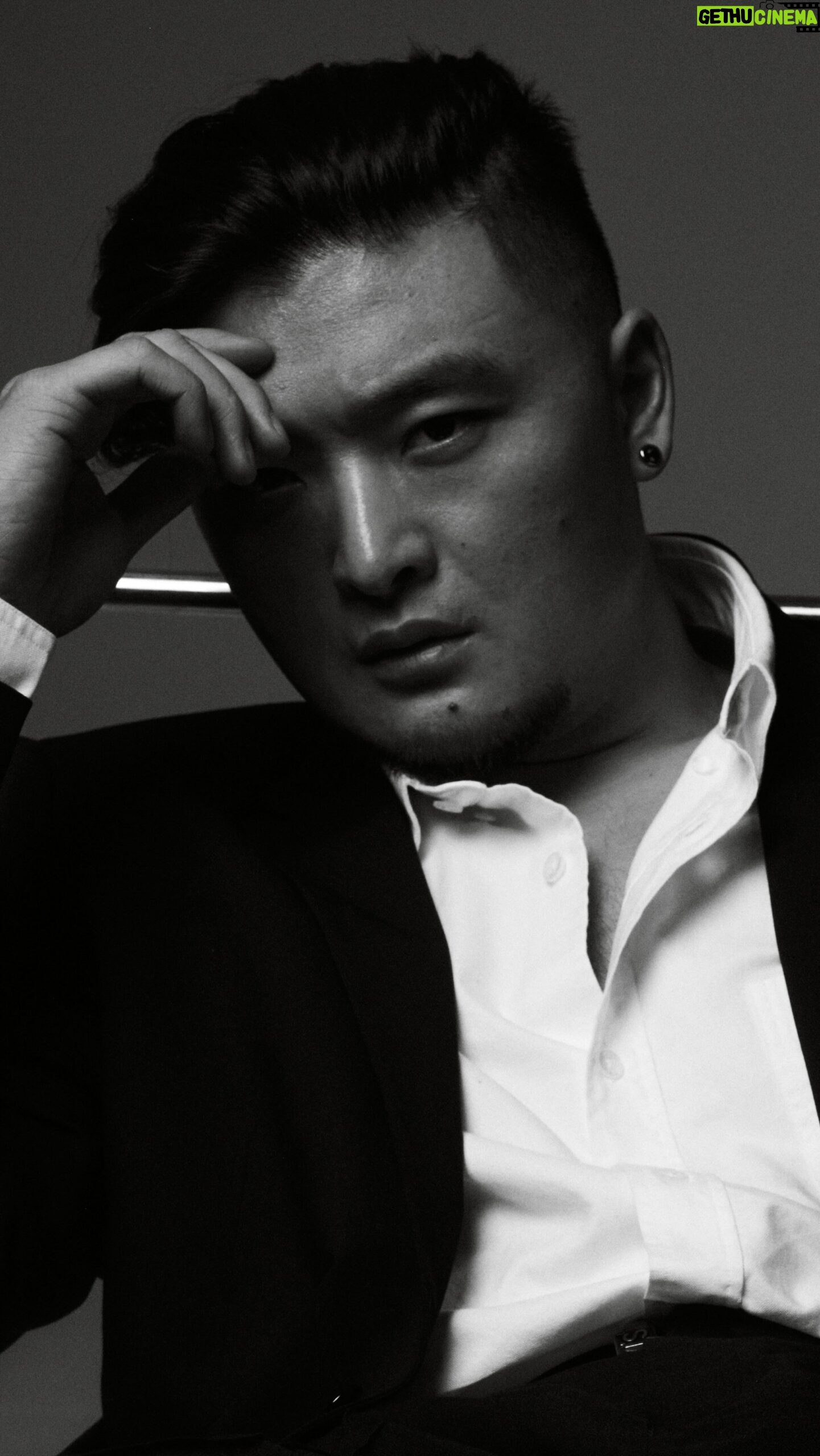 Anatoliy Tsoi - 7.3K Likes - Посмотрим? 😅