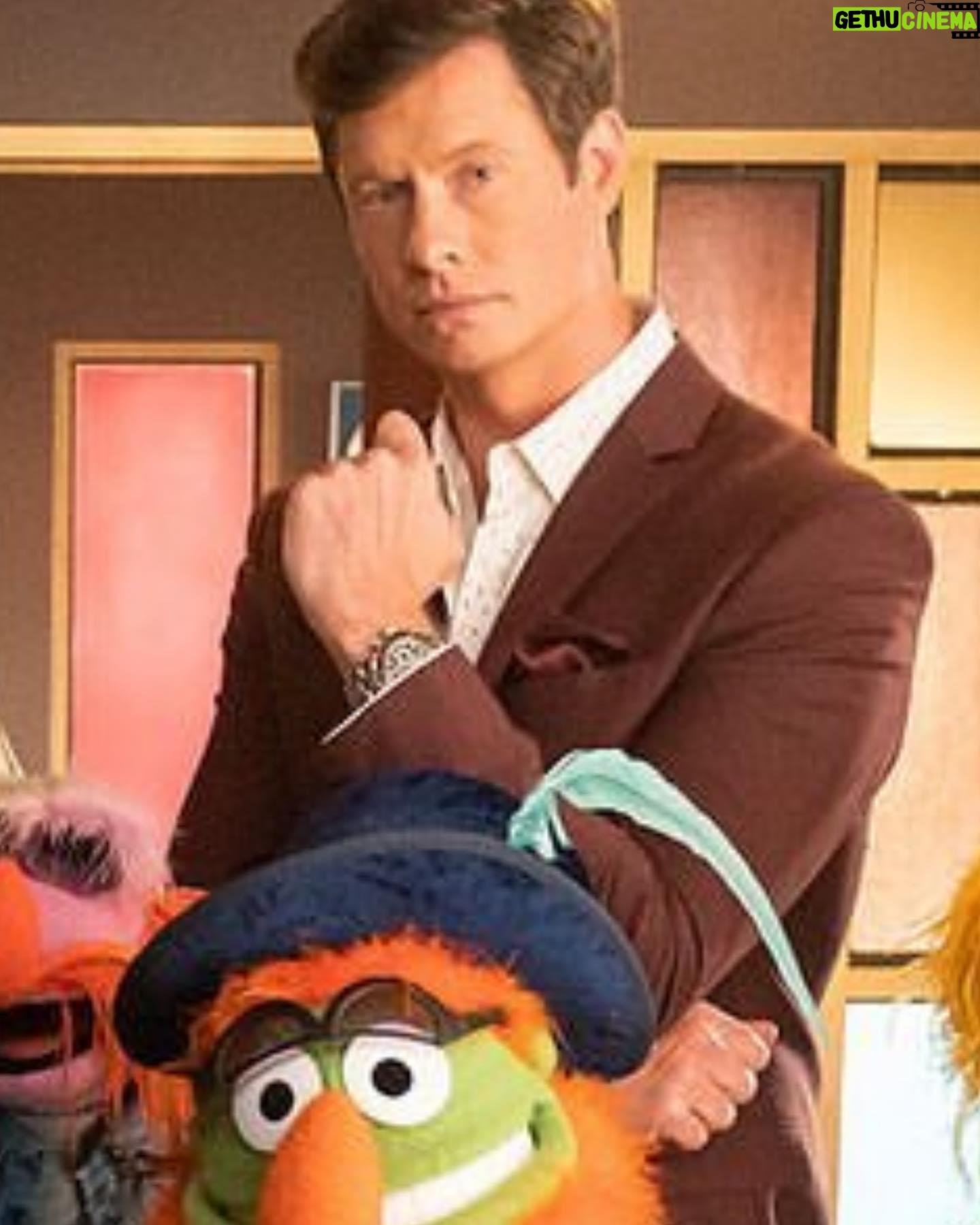 Anders Holm - 10.6K Likes - This is my life now. I’m executeevial. @electricmayhemband
