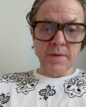 Anders Matthesen Instagram - Den Hvide Væg - nyt afsnit ude nu!